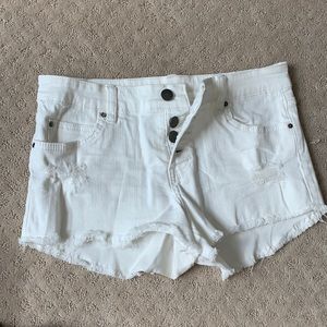 Billabong buttoned up denim shorts